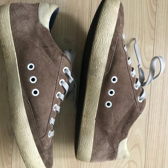 Golden Goose Brown and Cream Sneakers - Picture 11 of 12